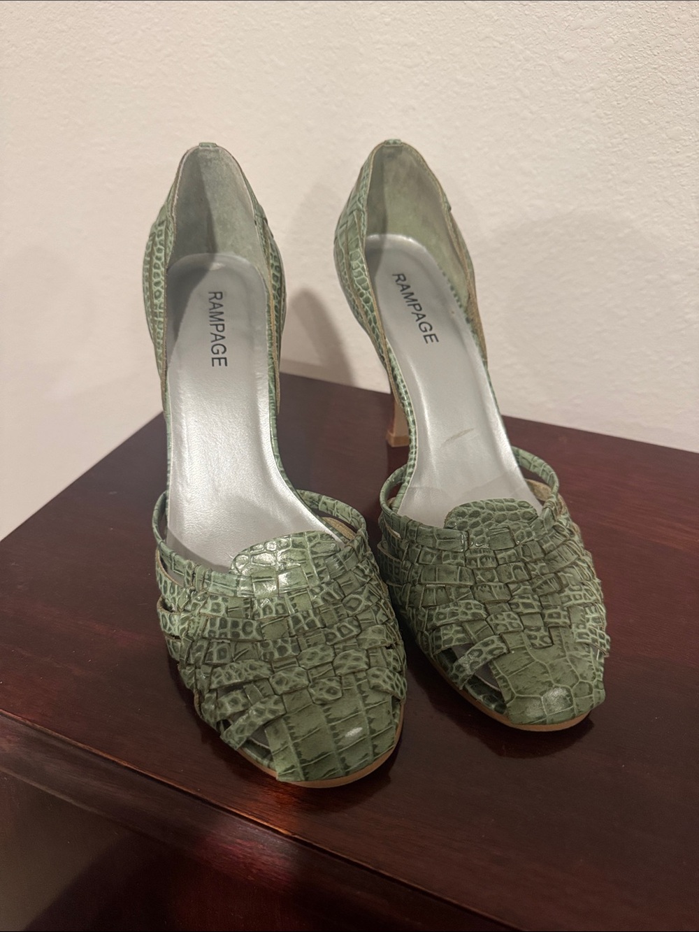 Rampage Green Faux Croc Leather Heels